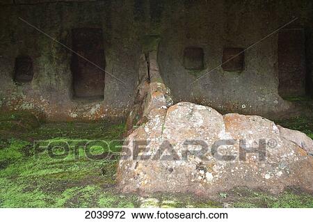 Stock Image - Temple Of The Sacristy In The Carved Stone Hill Of El Fuerte De Samaipata, Santa Cruz Department, Bolivia. Fotosearch