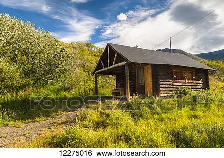 Stock Photograph - The Aldolph Murie Cabin also known as the East Fork Cabin in Denali National Park, Interior Alaska, USA. Fotosearch