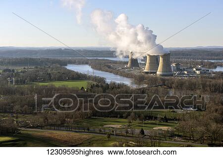 Stock Photograph - Three Mile Island Nuclear Generating Station; Three Mile Island, Pennsylvania, United States of America. Fotosearch