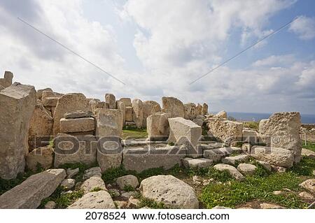 Picture - Threshold, Hagar Qim Megalithic Temple Complex, Malta. Fotosearch