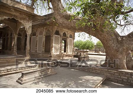 Tomb Of Mohammed Gaus, Gwalior, Madhya Pradesh, India View Large Photo Image Stock Photography - Tomb Of Mohammed Gaus, Gwalior, Madhya Pradesh, India. Fotosearch