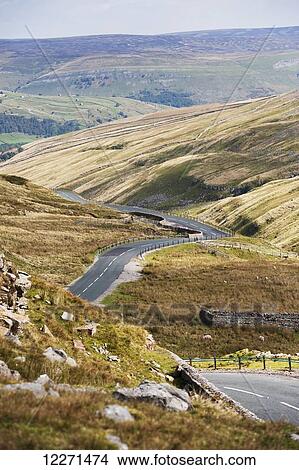 Picture - Buttertubs Pass from Hawes, heading into Swaledale; North Yorkshire, England. Fotosearch