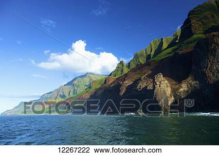 Stock Image - Na Pali Coast; Kauai, Hawaii, United States of America. Fotosearch