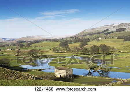 Stock Photo - Wensleydale in winter, looking up the dale from Burtersett towards Hawes; Wensleydale, North Yorkshire, England. Fotosearch