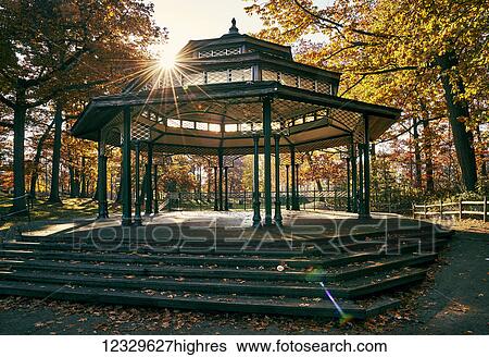 Stock Photograph - Architectural Exteriors. Fotosearch