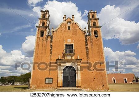 Stock Photograph - Former Convent de Nuestra Senora de la Asuncion, 16th Century, Route of the Convents; Tecoh, Yucatan, Mexico. Fotosearch