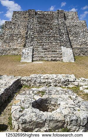 Stock Photograph - Northwest Temple, Mayapan Archaeological Site, Mayan Ruins; Yucatan, Mexico. Fotosearch