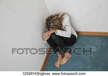 Stock Photograph - People-Mid Adult (26-39). Fotosearch