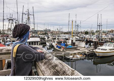 Stock Photograph - People-Young Adult (18-25). Fotosearch