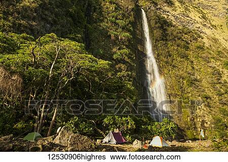 Stock Photograph - Punlulu Waterfall, Lapahoehoe Nui Valley, Hamakua Coast; Island of Hawaii, Hawaii, United States of America. Fotosearch