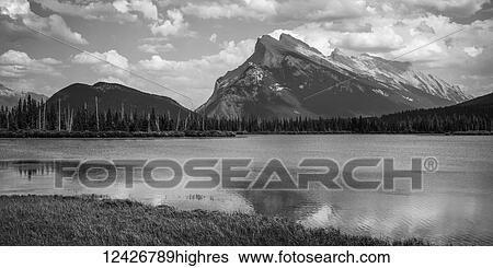 Stock Photograph - Scenic. Fotosearch