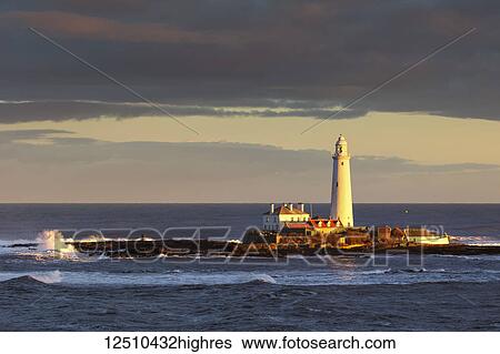 Stock Photograph - St. Mary's Lighthouse on St. Mary's Island, Whitley Bay Whitley Bay, Tyne and Wear, England. Fotosearch