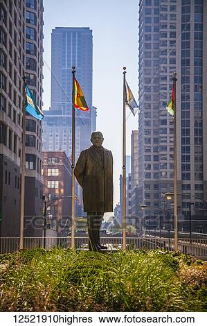 Stock Photograph - Statue of Benito Juarez in downtown Chicago, a gift of Mexico and part of the public art collection. Artist is Julian Martinez; Chicago, Illinois, United States of America. Fotosearch