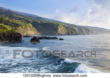 Stock Photograph - The rugged Kipahulu coast; Maui, Hawaii, United States of America. Fotosearch