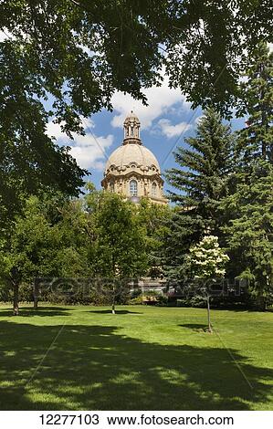 Stock Image - Alberta Legislature building; Edmonton, Alberta, Canada. Fotosearch