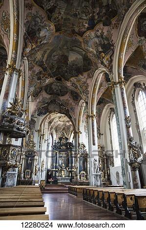 Picture - Nave, St. Nikolaus Parish Church; Hall, Tirol, Austria. Fotosearch