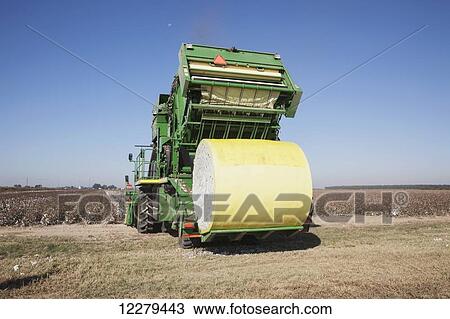 Stock Image - Onboard module building cotton picker; England, Arkansas, United States of America. Fotosearch