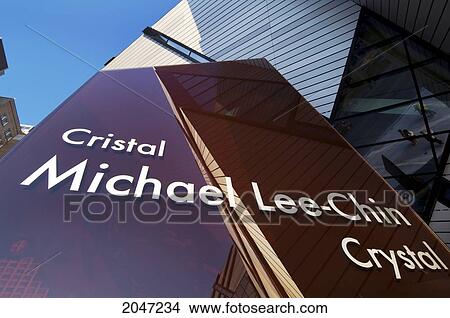 Picture - Royal Ontario Museum, Designed By Daniel Leibskind, Toronto, Ontario. Fotosearch