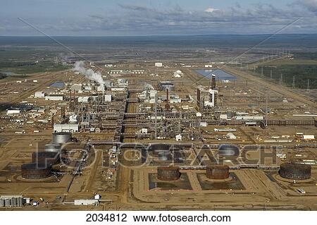 The Cnrl (Canadian Natural Resources Ltd. ) Horizon Oil Sands Upgrader Facility Near Fort Mcmurray, Alberta. View Large Photo Image Stock Image - The Cnrl (Canadian Natural Resources Ltd. ) Horizon Oil Sands Upgrader Facility Near Fort Mcmurray, Alberta.. Fotosearch