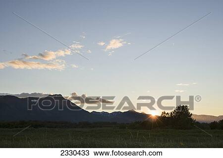 Stock Image - Hallo Bay, Katmai Naional Park, Alaska Peninsula; Southwest Alaska, United States Of America. Fotosearch