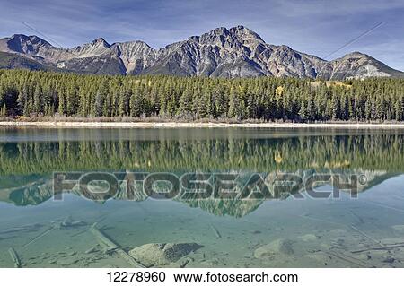 Stock Image - Patricia Lake is a lake in Jasper National Park, near the town of Jasper; Alberta, Canada. Fotosearch