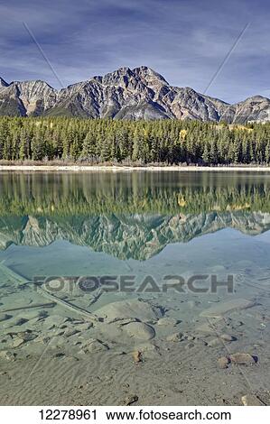 Stock Image - Patricia Lake is a lake in Jasper National Park, near the town of Jasper; Alberta, Canada. Fotosearch