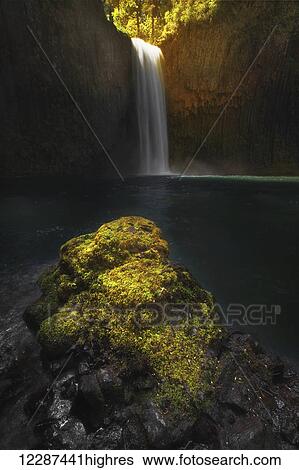 Stock Photograph - Abiqua Falls; Cascade Locks, Oregon, United States of America. Fotosearch