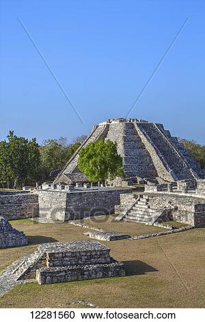 Stock Image - Castillo de Kukulcan, Mayapan Mayan archaeological site; Yucatan, Mexico. Fotosearch