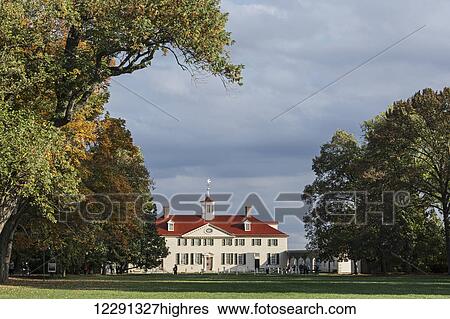 George Washington's Mount Vernon mansion; Mount Vernon, Virginia, United States of America View Large Photo Image Stock Photograph - George Washington's Mount Vernon mansion; Mount Vernon, Virginia, United States of America. Fotosearch