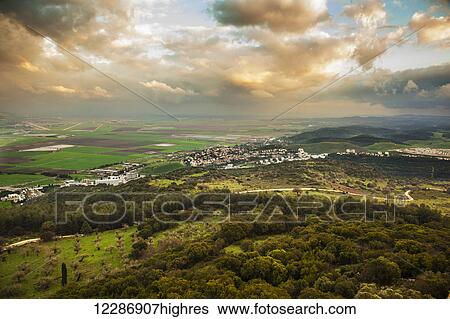 Mount Carmel with glowing clouds over Jezreel Valley; Israel View Large Photo Image Stock Photograph - Mount Carmel with glowing clouds over Jezreel Valley; Israel. Fotosearch