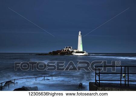 Stock Photograph - St. Mary's Island and lighthouse; Whitley Bay, Tyne and Wear, England. Fotosearch