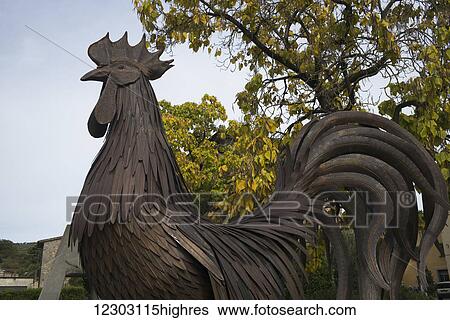 Metal sculpture of a rooster; Gaiole in Chianti, Toscana, Italy View Large Photo Image Stock Photograph - Metal sculpture of a rooster; Gaiole in Chianti, Toscana, Italy. Fotosearch
