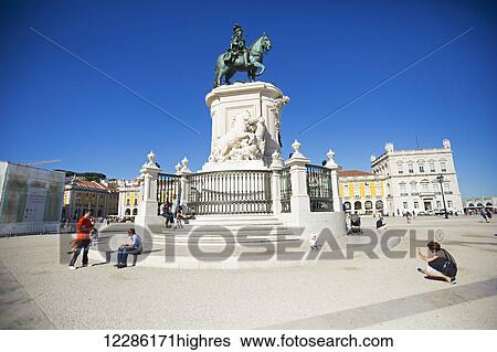 Statue of King Jose, Praca Do Comercio; Lisbon, Portugal View Large Photo Image Stock Photograph - Statue of King Jose, Praca Do Comercio; Lisbon, Portugal. Fotosearch