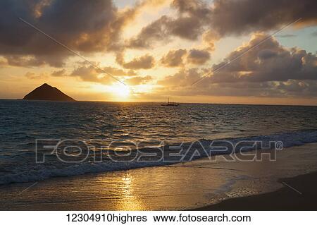 Stock Photograph - Sunrise at Lanikai Beach, Oahu, Hawaii, United States of America. Fotosearch