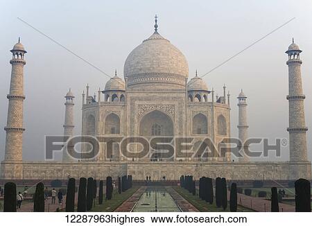 Stock Photograph - Taj Mahal and tourists; Agra, Uttar Pradesh, India. Fotosearch