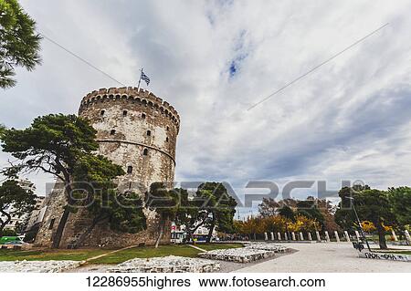 White Tower of Thessaloniki; Thessaloniki, Greece View Large Photo Image Stock Photograph - White Tower of Thessaloniki; Thessaloniki, Greece. Fotosearch