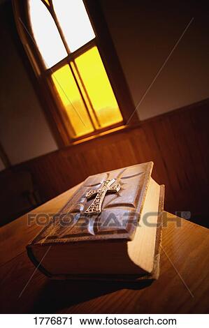 Leather bound Bible View Large Photo Image Stock Image - Leather bound Bible. Fotosearch