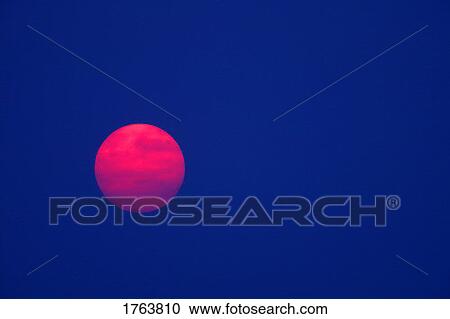 Sun in the sky View Large Photo Image Stock Image - Sun in the sky. Fotosearch