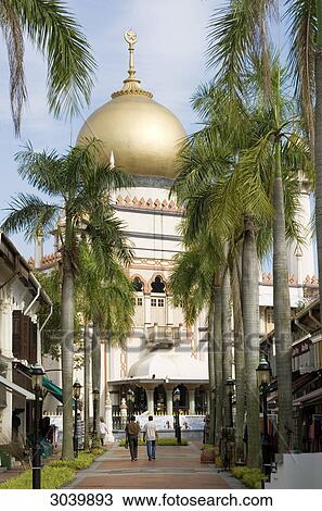 Sultan Mosque in the Bussorah street in Singapur, Asia View Large Photo Image Stock Image - Sultan Mosque in the Bussorah street in Singapur, Asia . Fotosearch