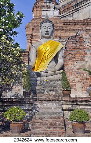 Picture - Wat Yai Chaimongkhon, Tailand, Asia . Fotosearch