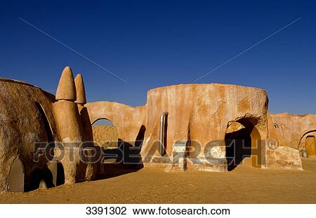 Settlement, Tozeur, Tunisia, Africa View Large Photo Image Stock Image - Settlement, Tozeur, Tunisia, Africa . Fotosearch