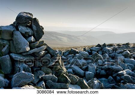 Picture - Abergwesyn, europe, UK, Wales, Powys . Fotosearch