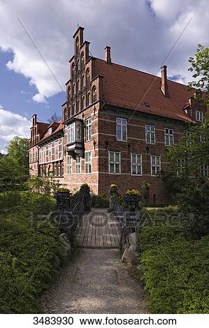 Stock Image - Bergedorf Castle and palace garden, Bergedorf, Hamburg, Germany, Europe . Fotosearch