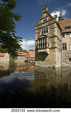 Castle Vischering, Germany View Large Photo Image Stock Image - Castle Vischering, Germany . Fotosearch