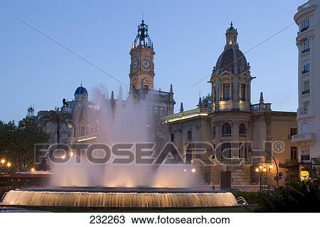 City hall at dusk, Plaza Del Ayuntamiento, Valencia, Valencia Province, Spain View Large Photo Image Stock Image - City hall at dusk, Plaza Del Ayuntamiento, Valencia, Valencia Province, Spain . Fotosearch