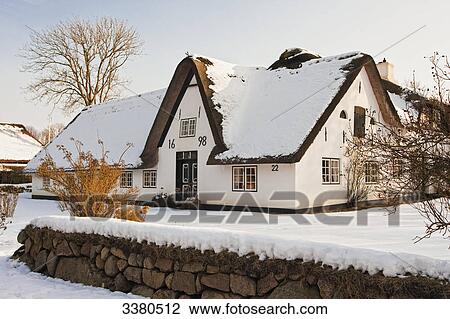 Cottage, Keitum, Sylt, Schleswig-Holstein, Germany View Large Photo Image Stock Image - Cottage, Keitum, Sylt, Schleswig-Holstein, Germany . Fotosearch