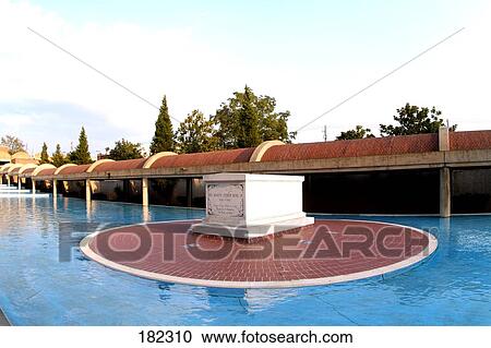 Stock Image - Tomb in pool, Martin Luther King's Tomb, Martin Luther King, Jr. Center, Atlanta, Georgia, USA . Fotosearch