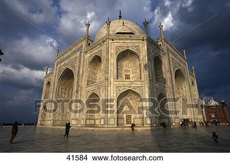 Picture - Tourists at mausoleum, Taj Mahal, Agra, Uttar Pradesh, India . Fotosearch