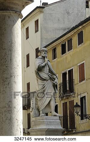 Stock Photography - Column and statue, Vicenza, Venetia, Italy . Fotosearch