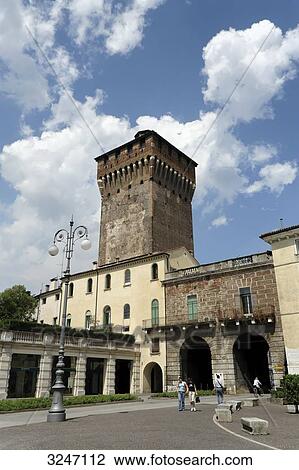 Piazzale de Gasperi, Porta Castello und Turm, Vicenza, Venetia, Italy View Large Photo Image Stock Image - Piazzale de Gasperi, Porta Castello und Turm, Vicenza, Venetia, Italy . Fotosearch